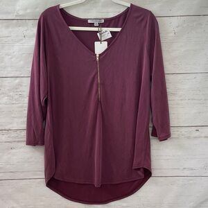 Green Envelope 3/4 Sleeve Half-Zip Front Wine/Berry Top, size XL, NWT